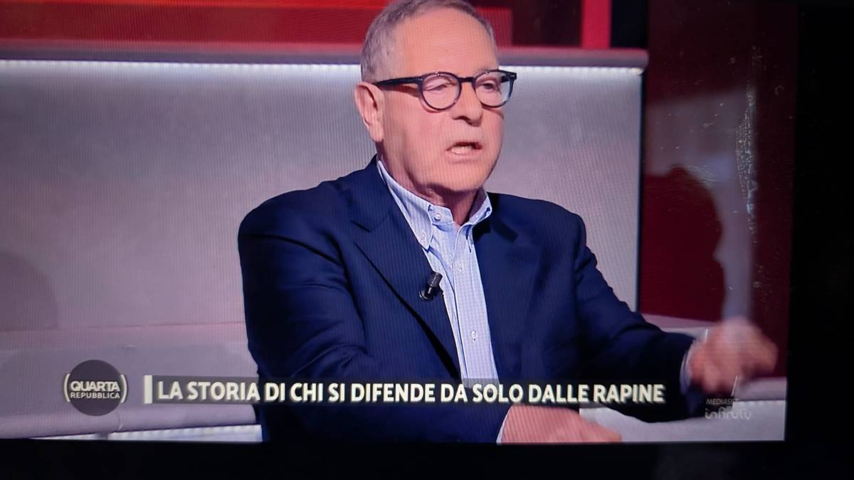 Il piano del signor Antonio: "Pistola? No, io dormo con la motosega. Se il ladro si avvicina..."