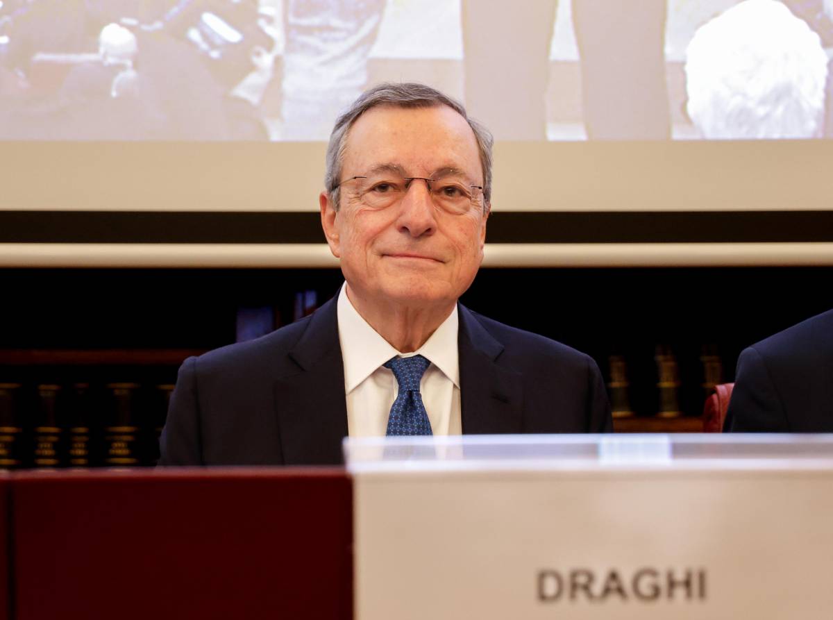 Draghi: "Serve debito comune per la difesa Ue, Trump ci ha lasciati da soli"