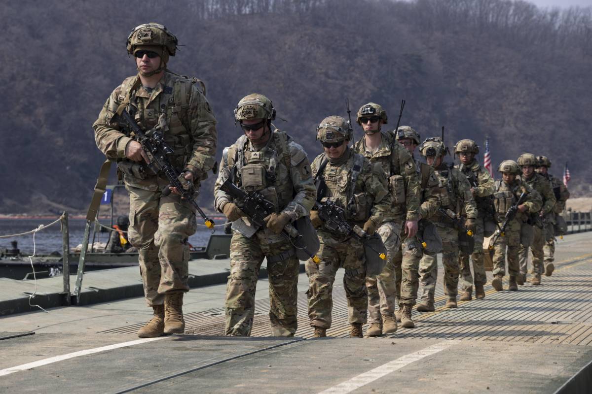 Droni, collegamenti più efficaci e nuovi veicoli: il piano di rinnovamento dell'esercito Usa