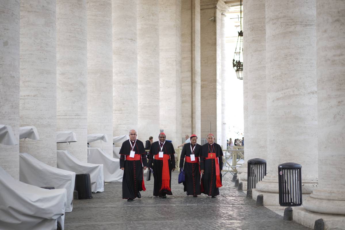 Conclave, ecco quale sarà il menu per i cardinali in clausura: tante verdure e centrifughe