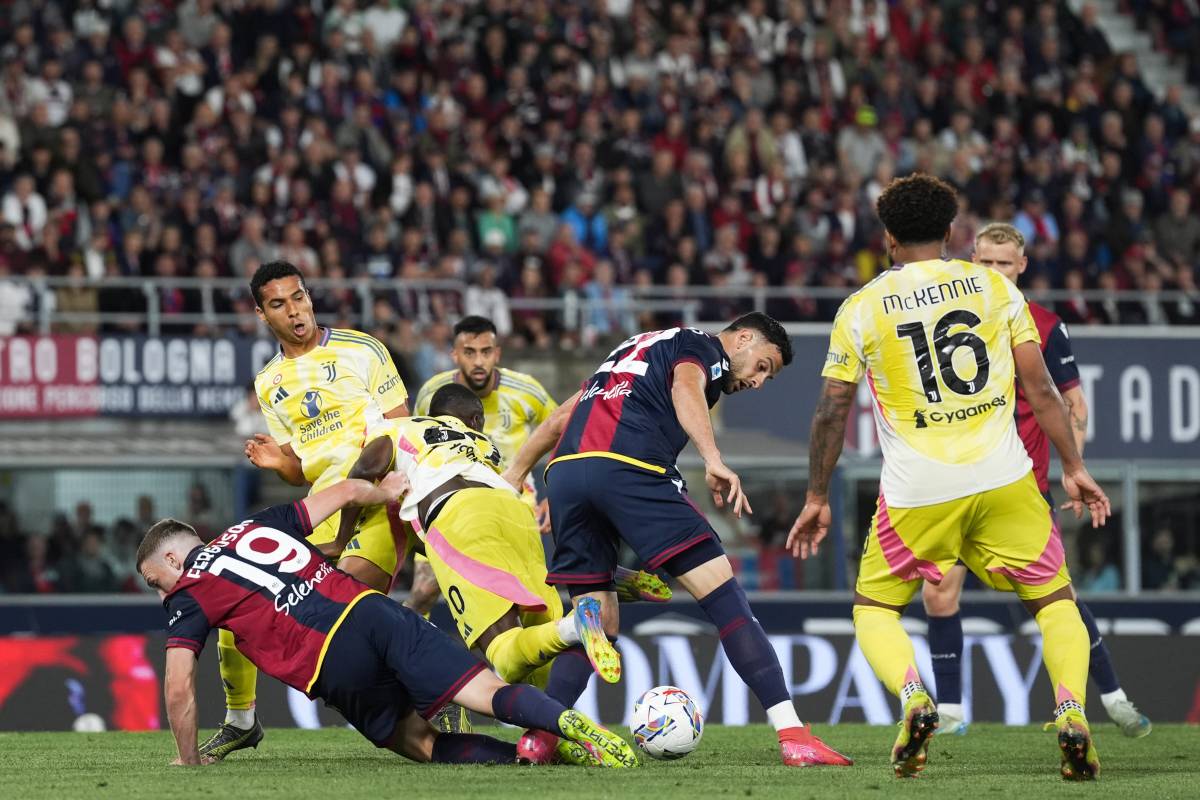 Pari mediocre tra Bologna e Juve. E ora trema la poltrona di Giuntoli