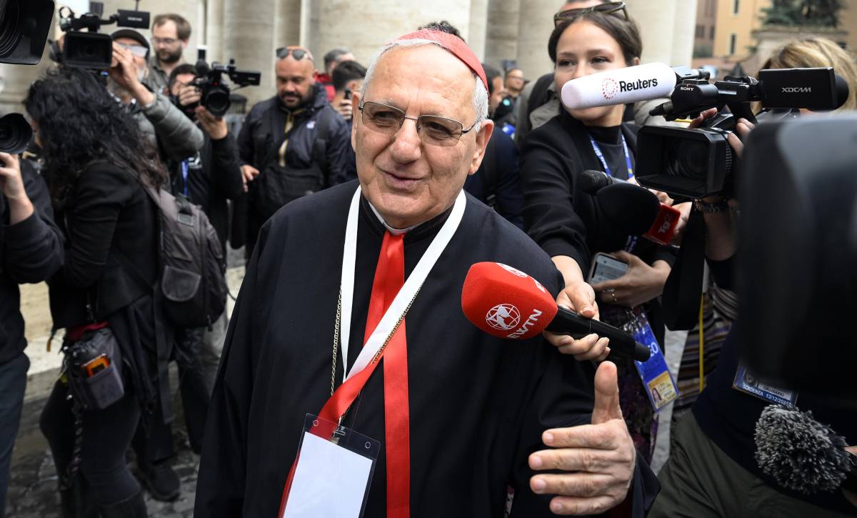 "Il Papa agevoli il dialogo con l'islam e si occupi dei cristiani perseguitati"