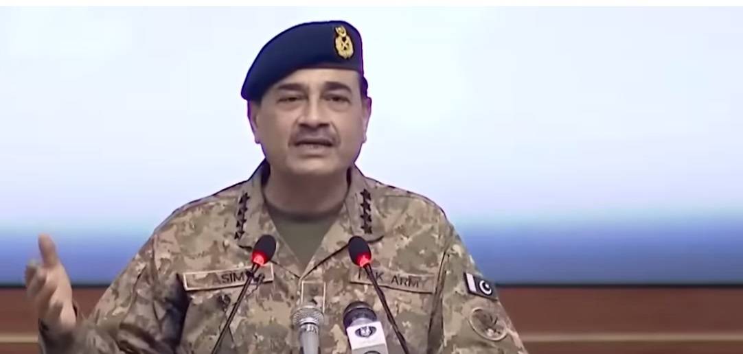 "Giocava con il fuoco...": ecco chi spingeva l'escalation tra Pakistan e India