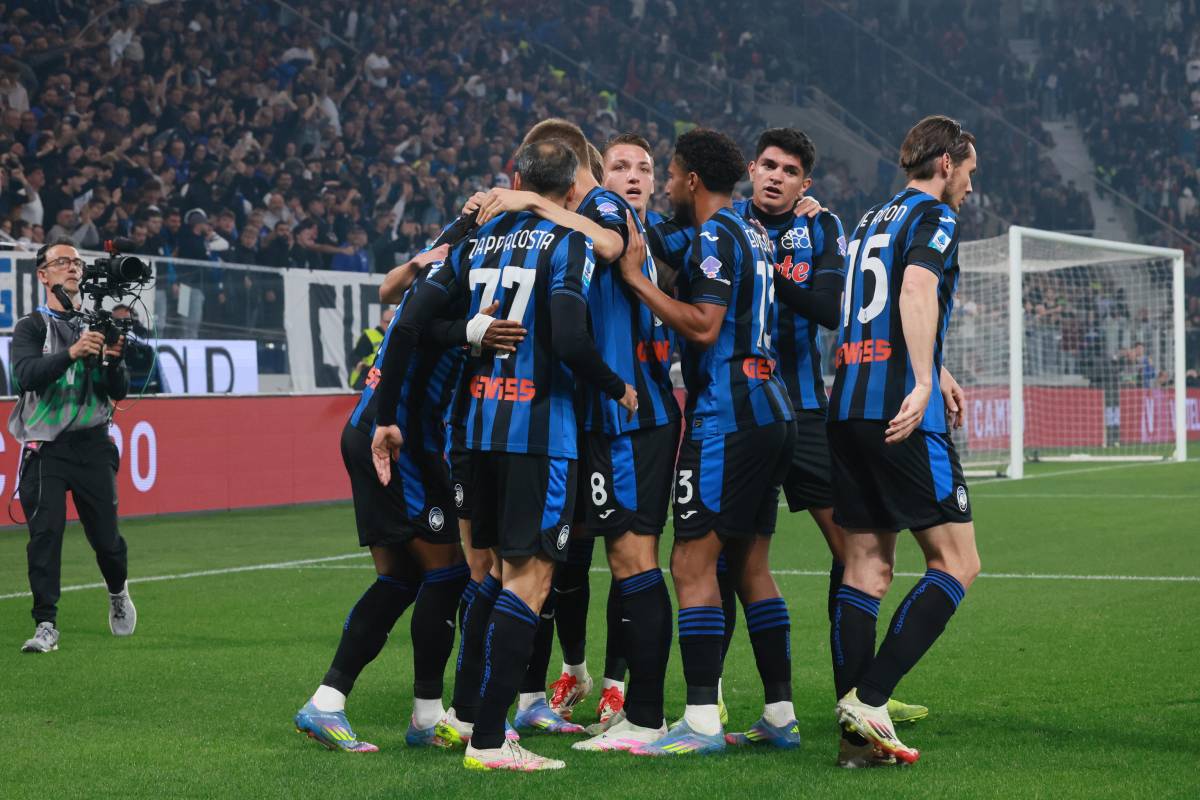 L'Atalanta piazza il colpo Champions e fa sorridere la Juve: Roma stesa 2-1