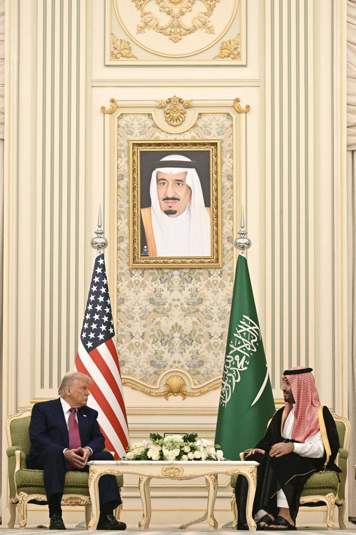 La "pace araba" di Donald e la strada obbligata di Bibi