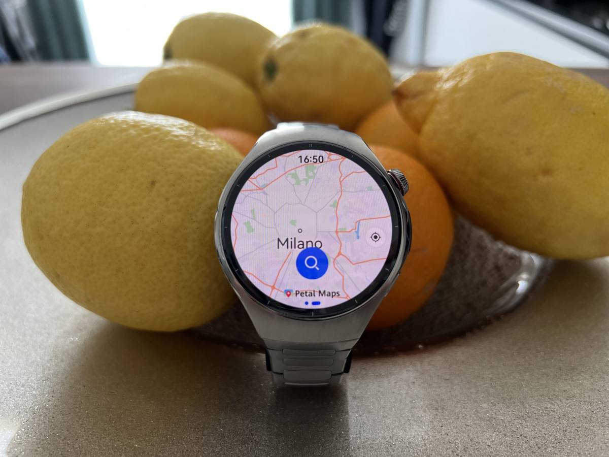 Recensione Huawei Watch 5, lo smartwatch che ti fa la scansione completa