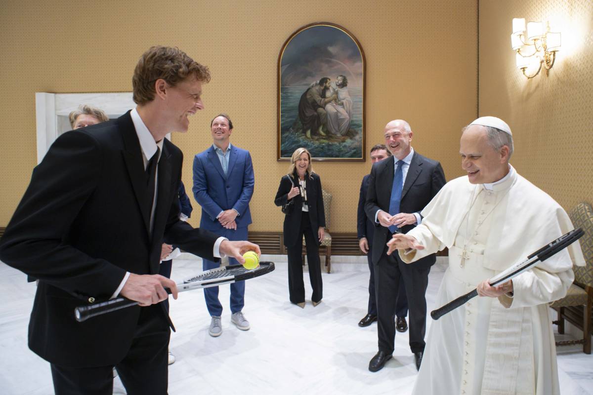 E Leone disse a Sinner: "Ora anch'io potrei giocare a Wimbledon"
