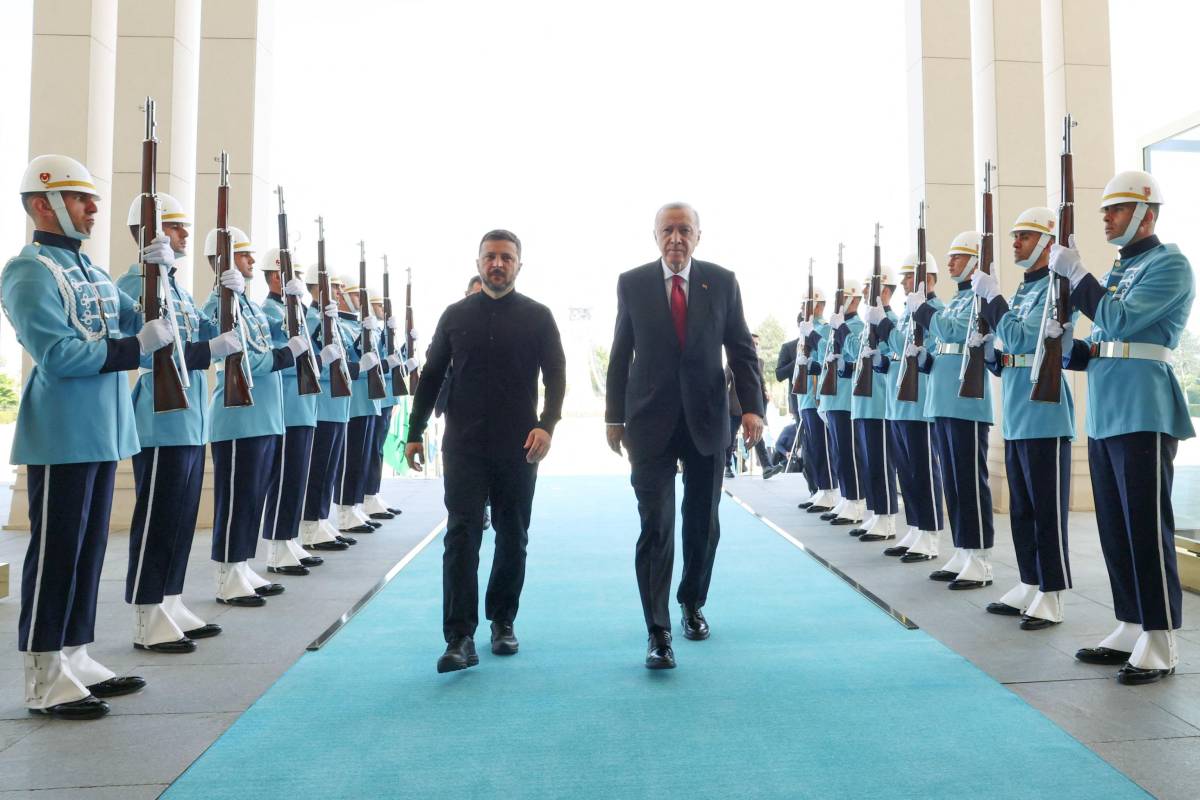 A Istanbul insulti e accuse. Mosca-Kiev, miraggi di pace
