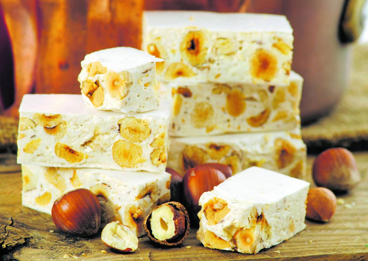 Mostarda e tortelli, ma è il torrone il re sulla tavola fin dal Medioevo