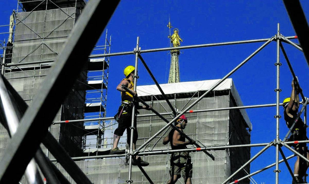 Sos, mancano operai e impiegati