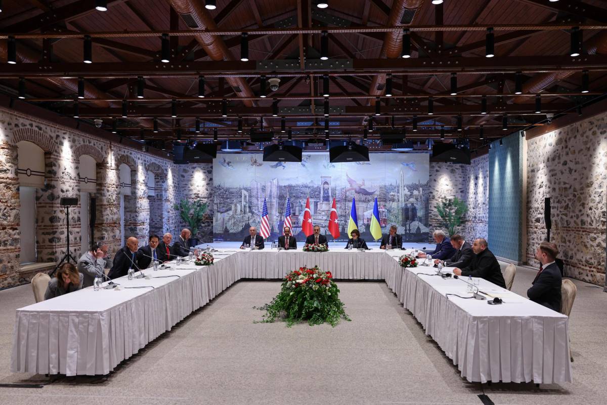 L'ira di Kiev e il ricatto di Mosca: così stanno naufragando i colloqui | La diretta
