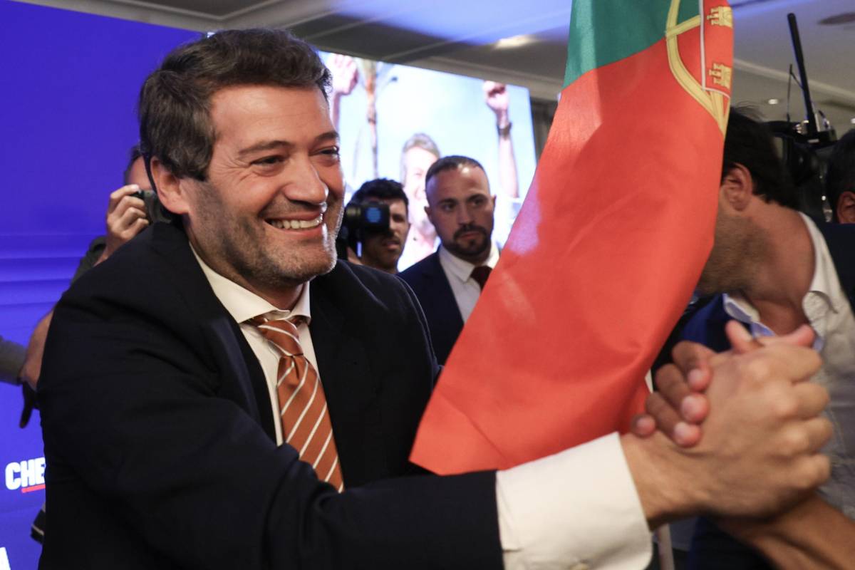 Il centrodestra vince, boom estremista. Ma non c'è maggioranza: rischio caos