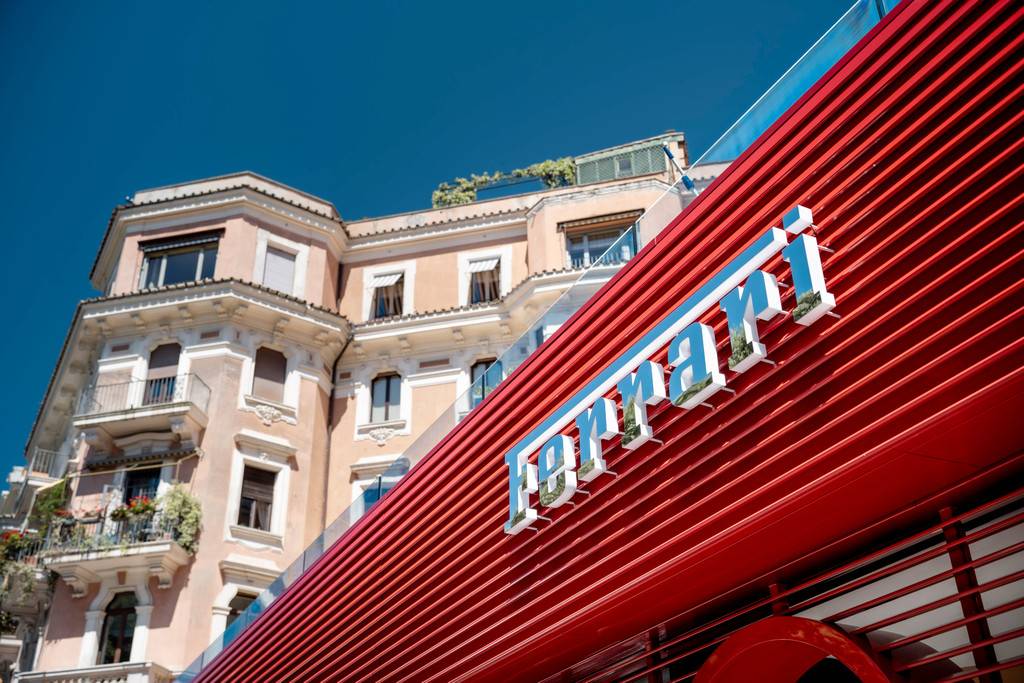 Ecco la nuova Corporate Identity di Ferrari