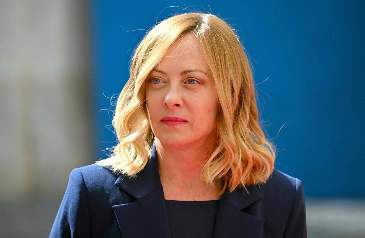 “Il ruolo del premier italiano...”. Il WSJ promuove Meloni: il commento fa impazzire la sinistra