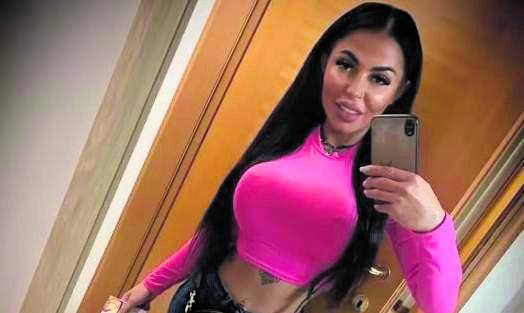 Escort scomparsa, indagata la madre: sa chi l'ha rapita