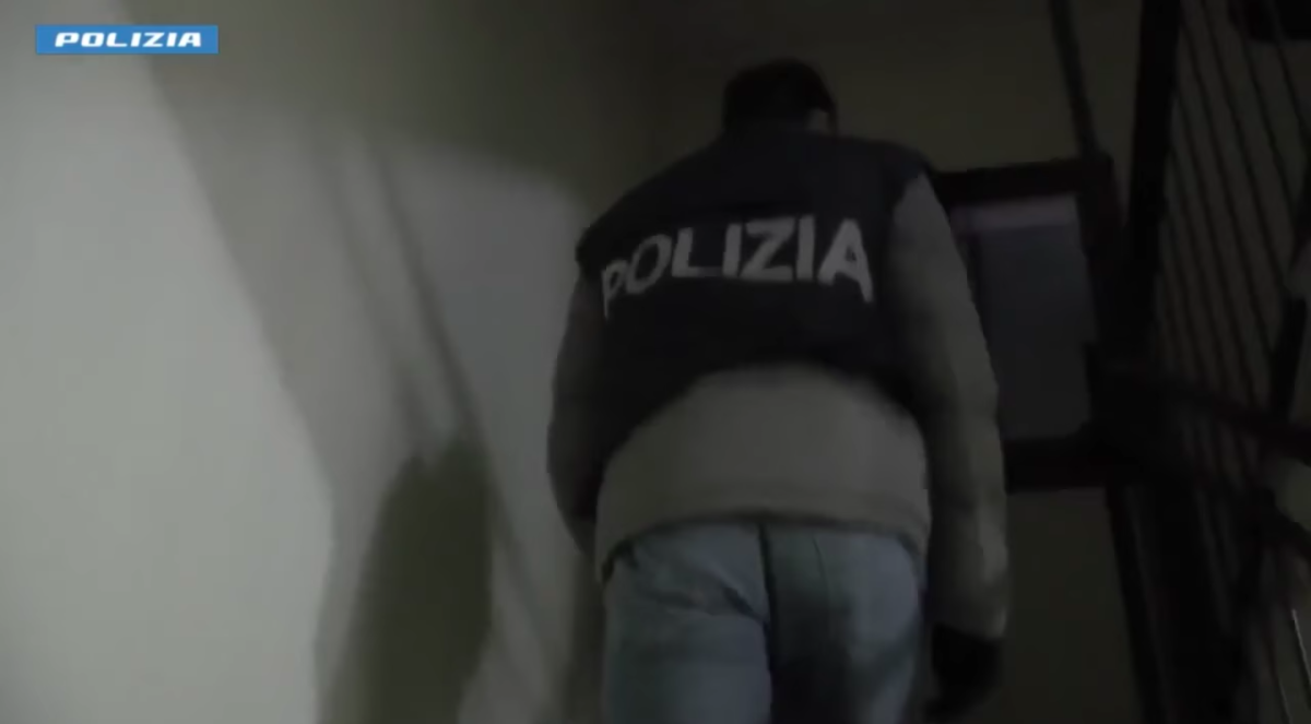 Manuali per le bombe e contatti con l'Isis: cosa faceva l'egiziano a Lecco
