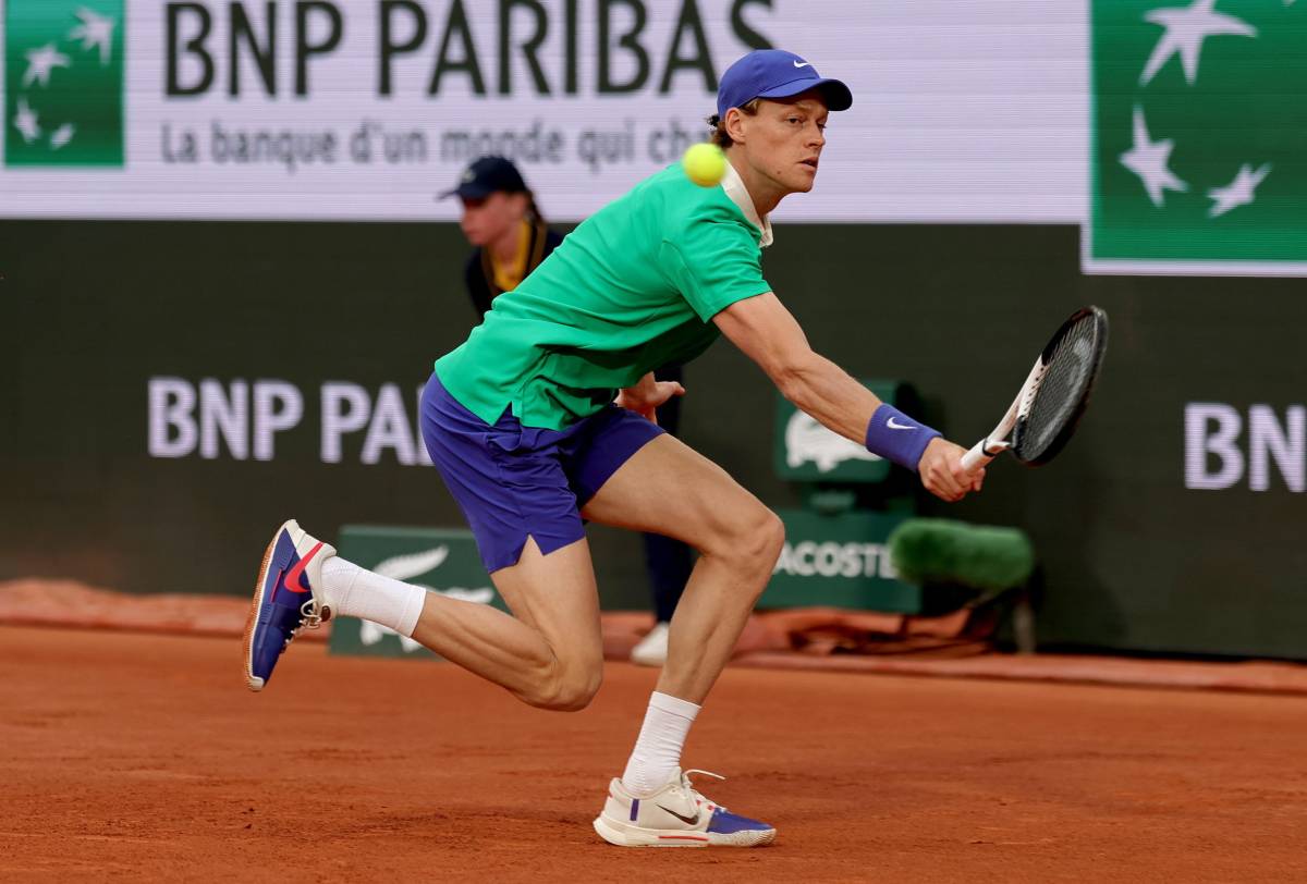 Roland Garros, debutto vincente per Sinner: Rinderknech battuto in 3 set
