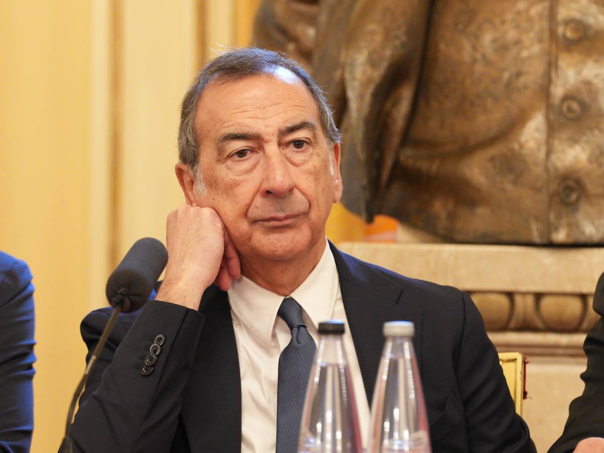 Gli ebrei milanesi incalzano il sindaco Sala. "Un drappo anche per le vittime di Hamas"