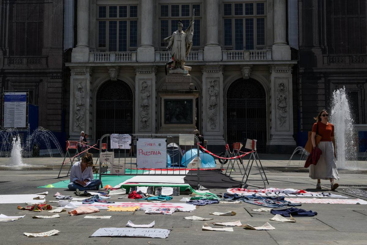 Il corteo pro-Palestina alla vigilia del referendum
