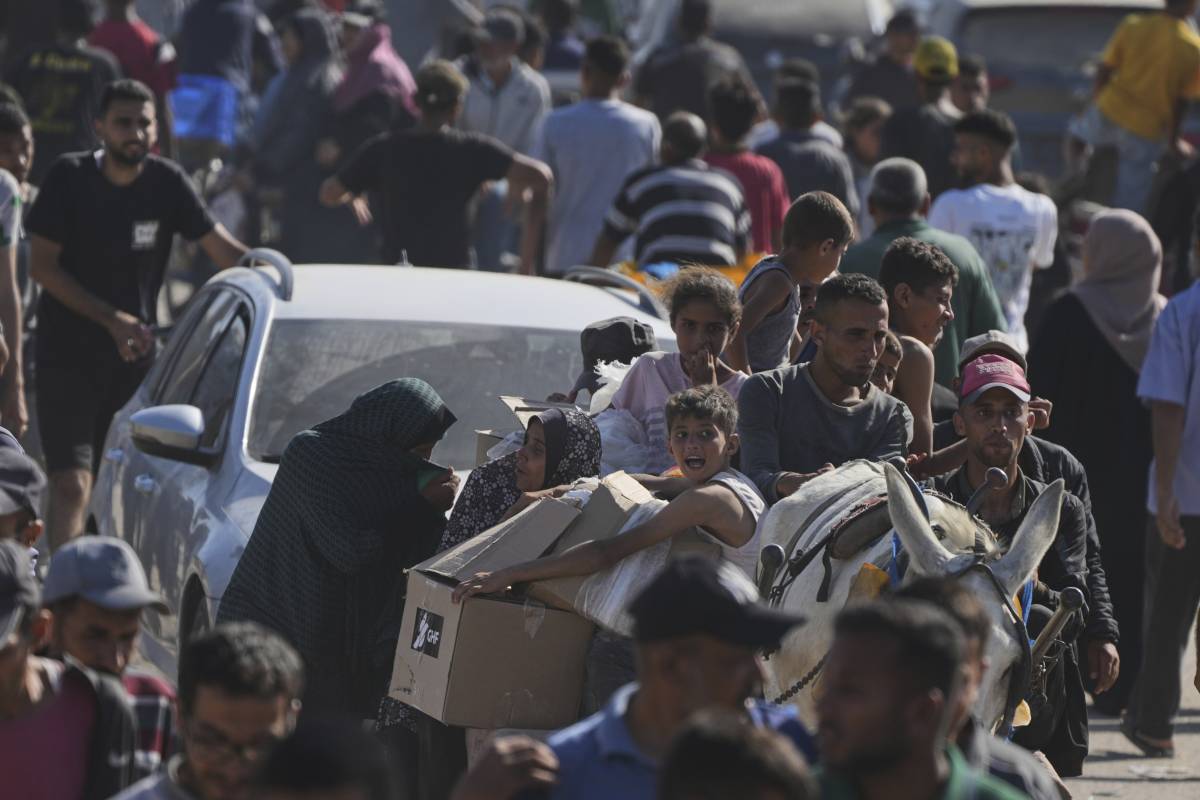 L'accusa a Israele: vuole usare l'arma della fame per "svuotare" Hamas e spostare i civili a Sud