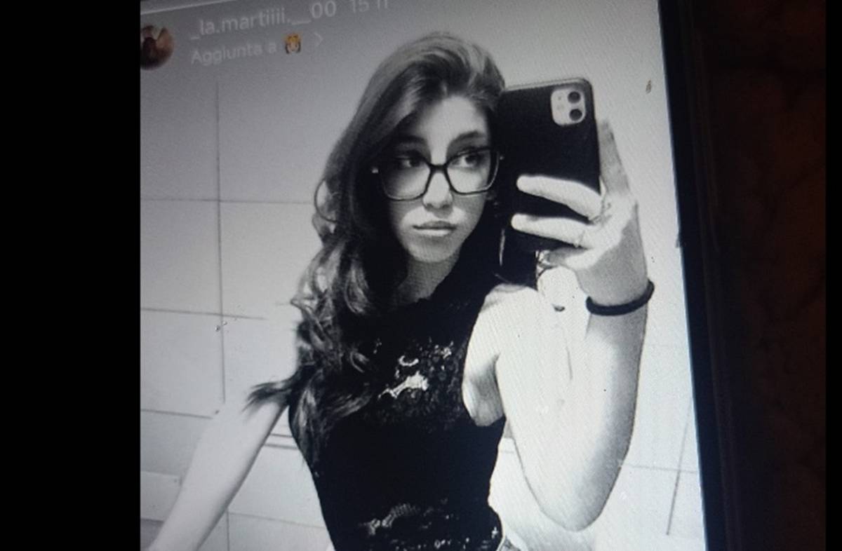Afragola, il dolore della mamma di Martina Carbonaro: "Pagherà"