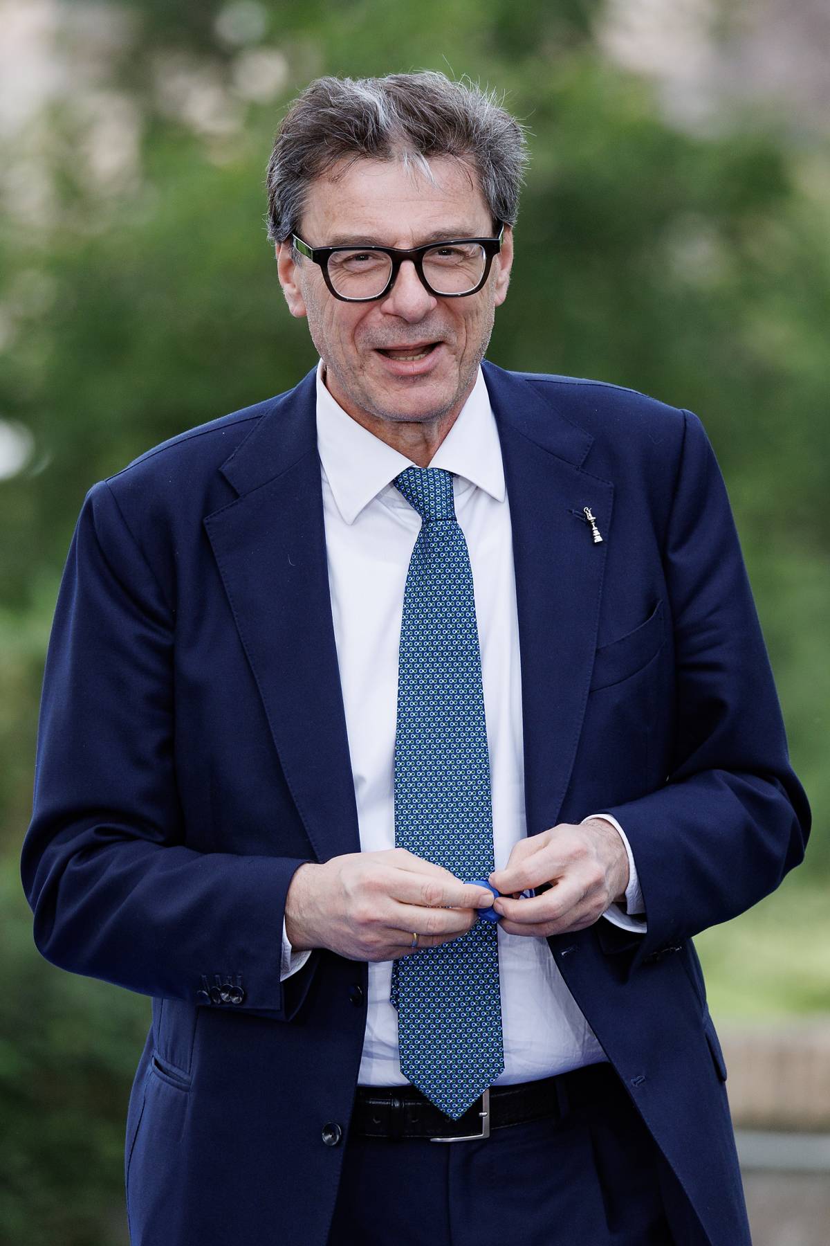 Unicredit, Giorgetti-Tajani ai ferri corti