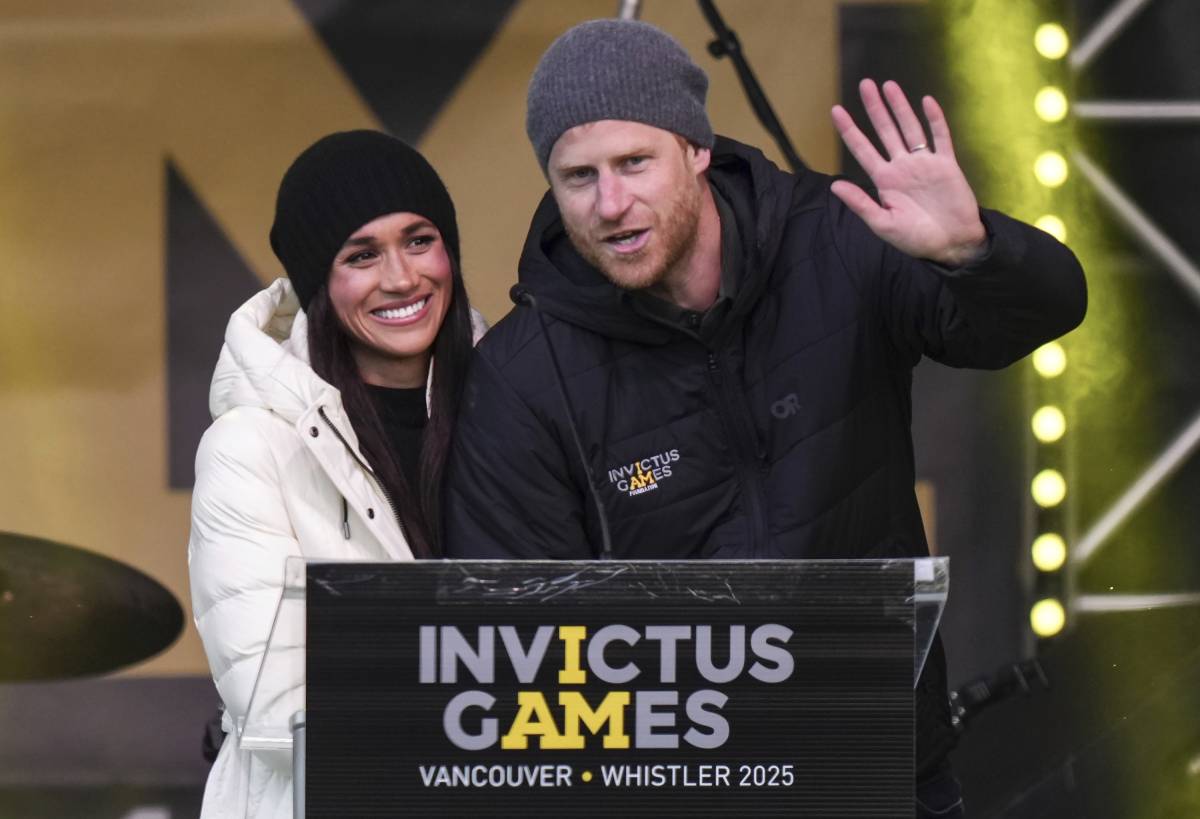 Alla "corte" di Harry e Meghan. La mossa dei duchi per somigliare ai reali britannici