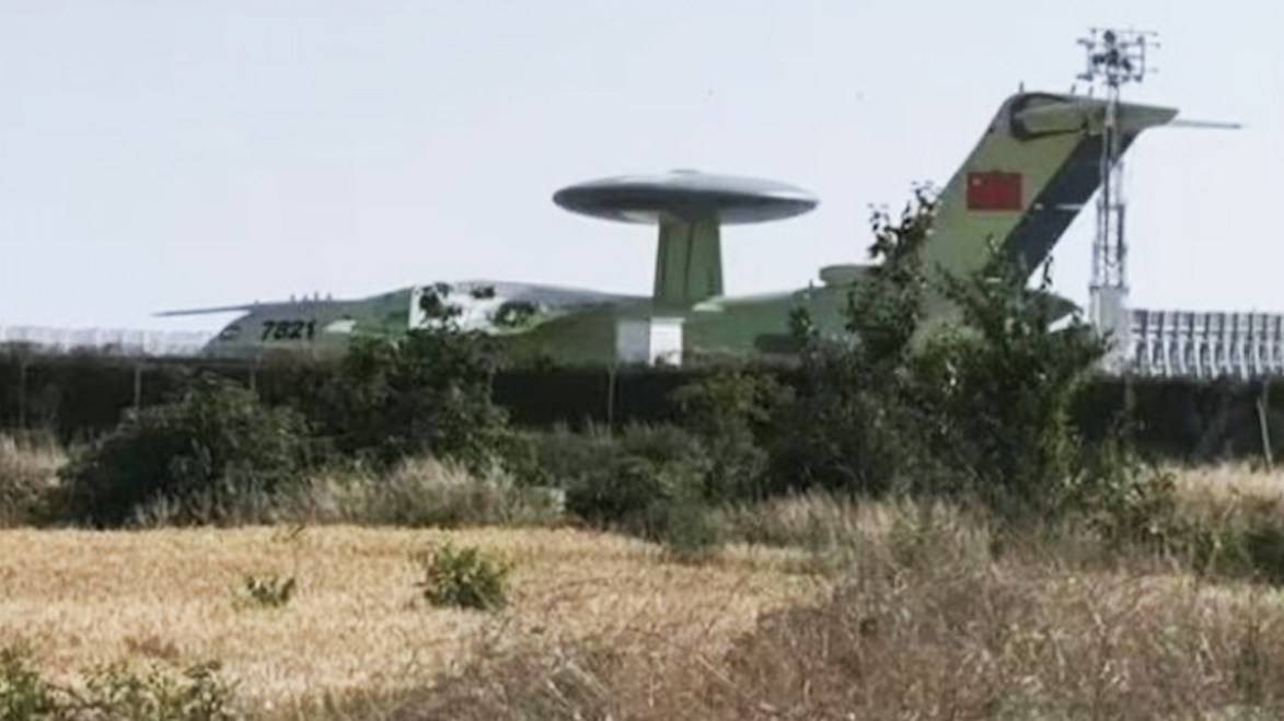 Spunta il misterioso KJ-3000: l’aereo cinese che punta a dominare i cieli