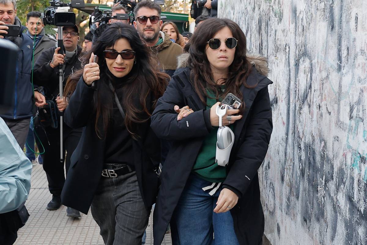 Gianina e Dalma Maradona