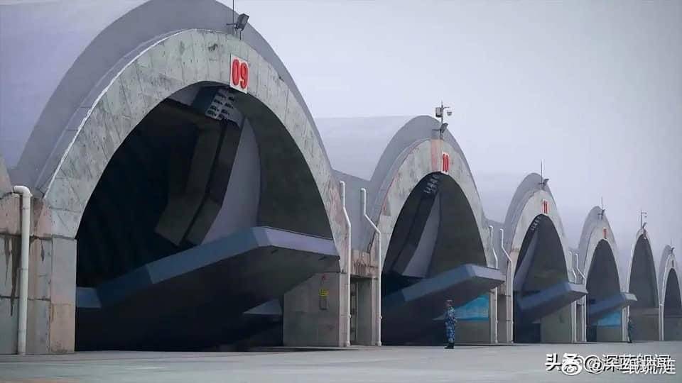 Super hangar per i bombardieri russi: ora Putin pensa allo scudo cinese