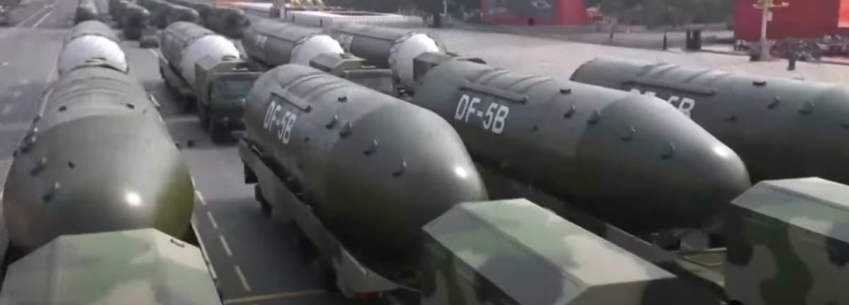 "Può colpire gli Usa": la Cina "svela" il missile nucleare DF-5