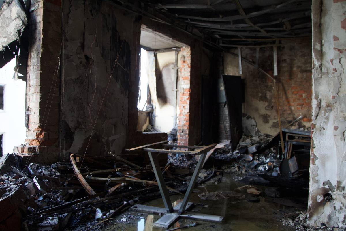 La Russia bombarda Kharkiv e Kherson. Trump: "Hanno dato un motivo a Mosca per farlo" | Diretta