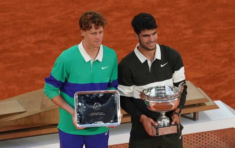 Roland Garros, è Alcaraz il re di Parigi: Sinner sconfitto al super tie break del quinto set