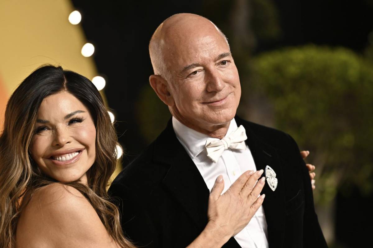 Lauren Sanchez insieme al futuro marito Jeff Bezos