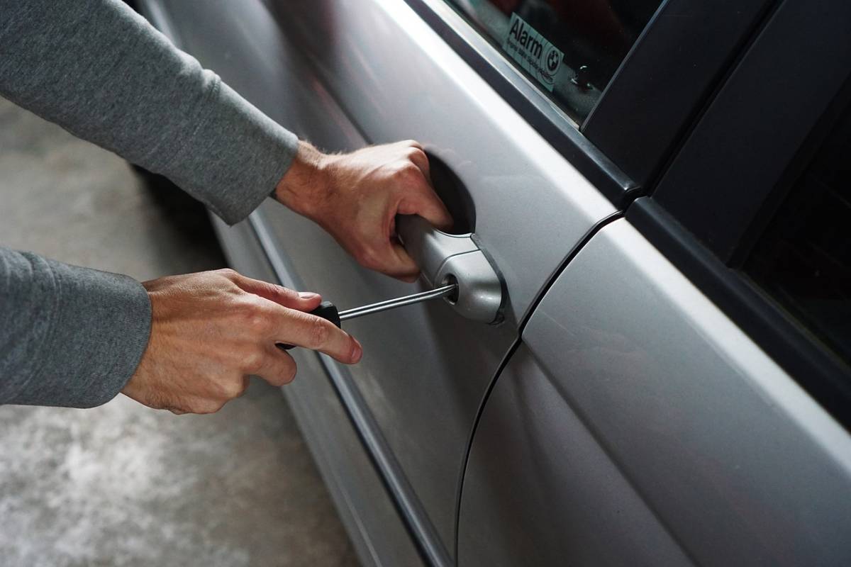 Furti auto, pene più severe: FI deposita una nuova proposta di legge al Senato