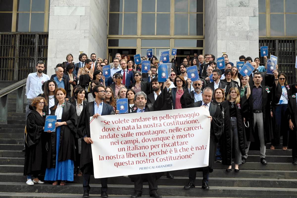 "Riforma espressione di un sentimento anti-magistrati". L'Anm inscena il sit-in contro Nordio