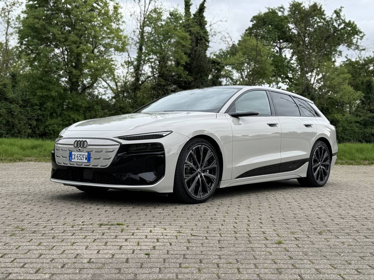 Audi S6 Avant e-tron: la prima wagon elettrica premium va forte ma in silenzio