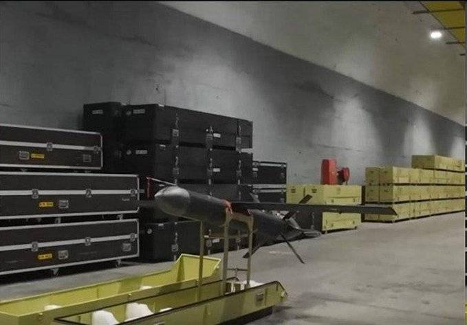 L'Iran punta sul nuovo drone kamikaze: cos'è e cosa può fare lo Shahed-107