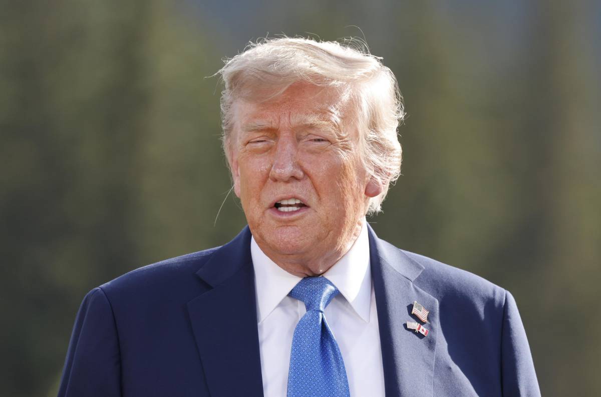 L'Iran minaccia "l'attacco peggiore". Ma chiede a Trump di tornare al tavolo