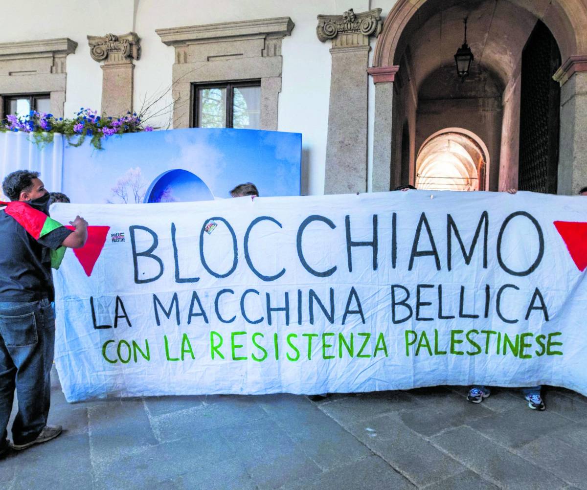 Sfuma la laurea della studentessa israeliana. Esami annullati dopo la denuncia dei pro Pal