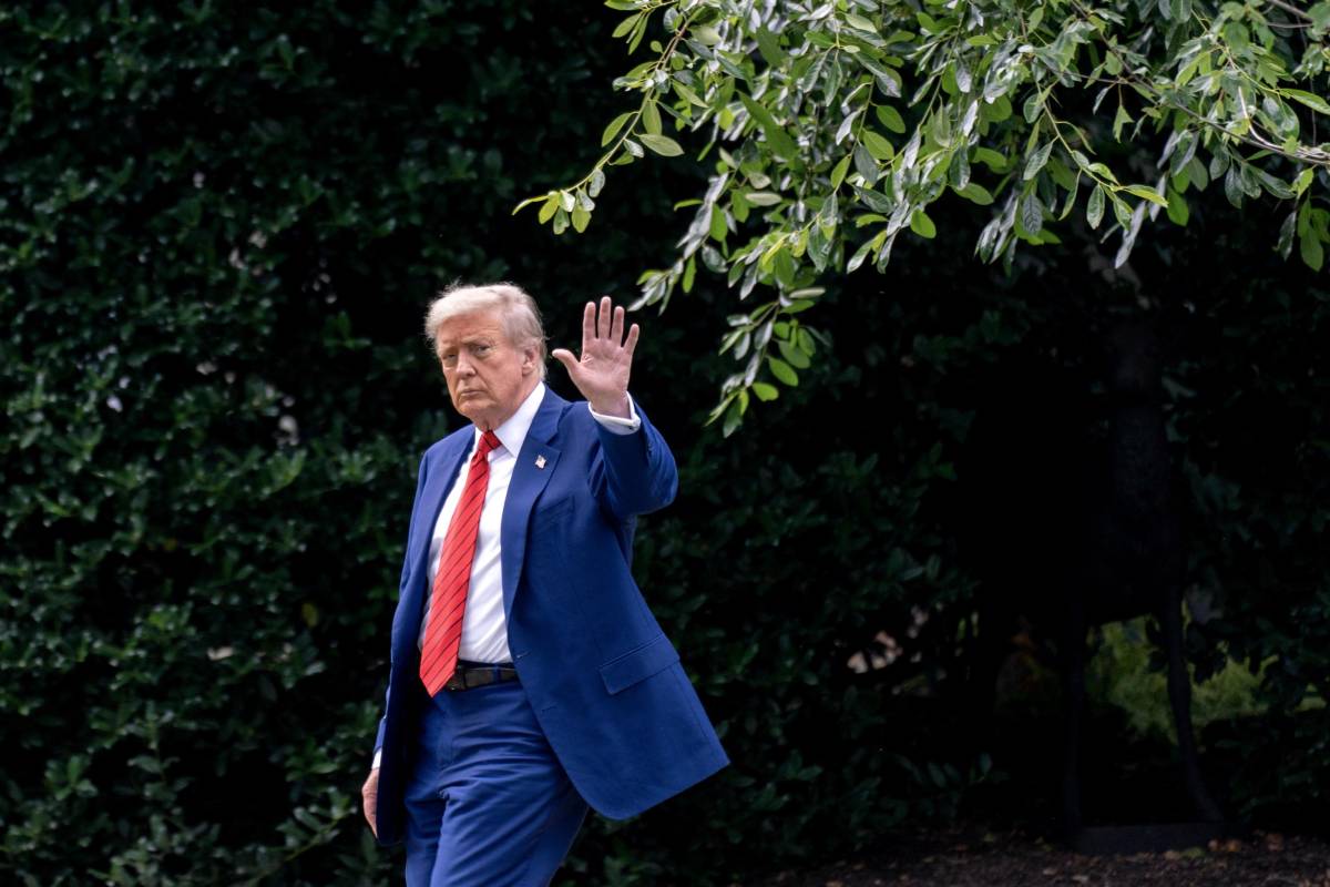 Il "cerchio magico" di Trump: chi sono i 5 esperti che lo consigliano sull'Iran