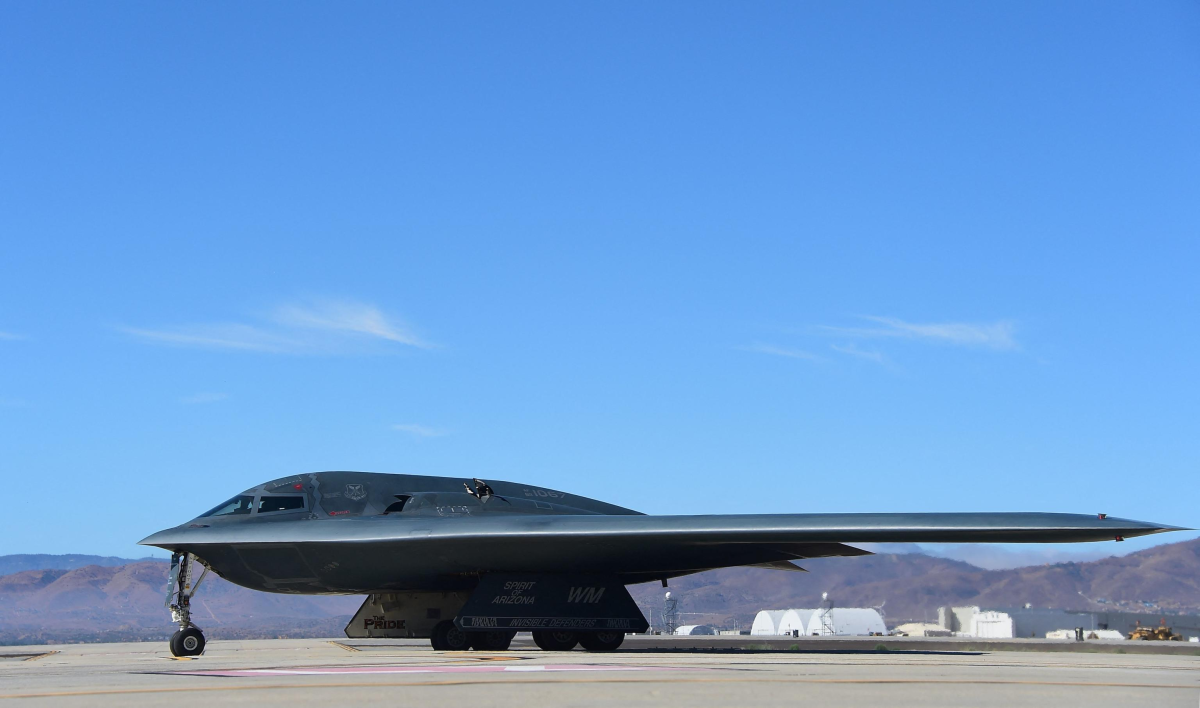 Cos'è la bomba "bunker buster" usata per colpire i siti nucleari dell'Iran