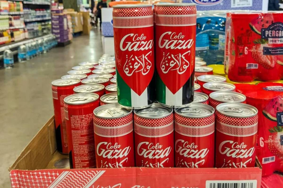 La Coop si schiera con i palestinesi: toglie i prodotti israeliani e vende la "Gaza Cola"