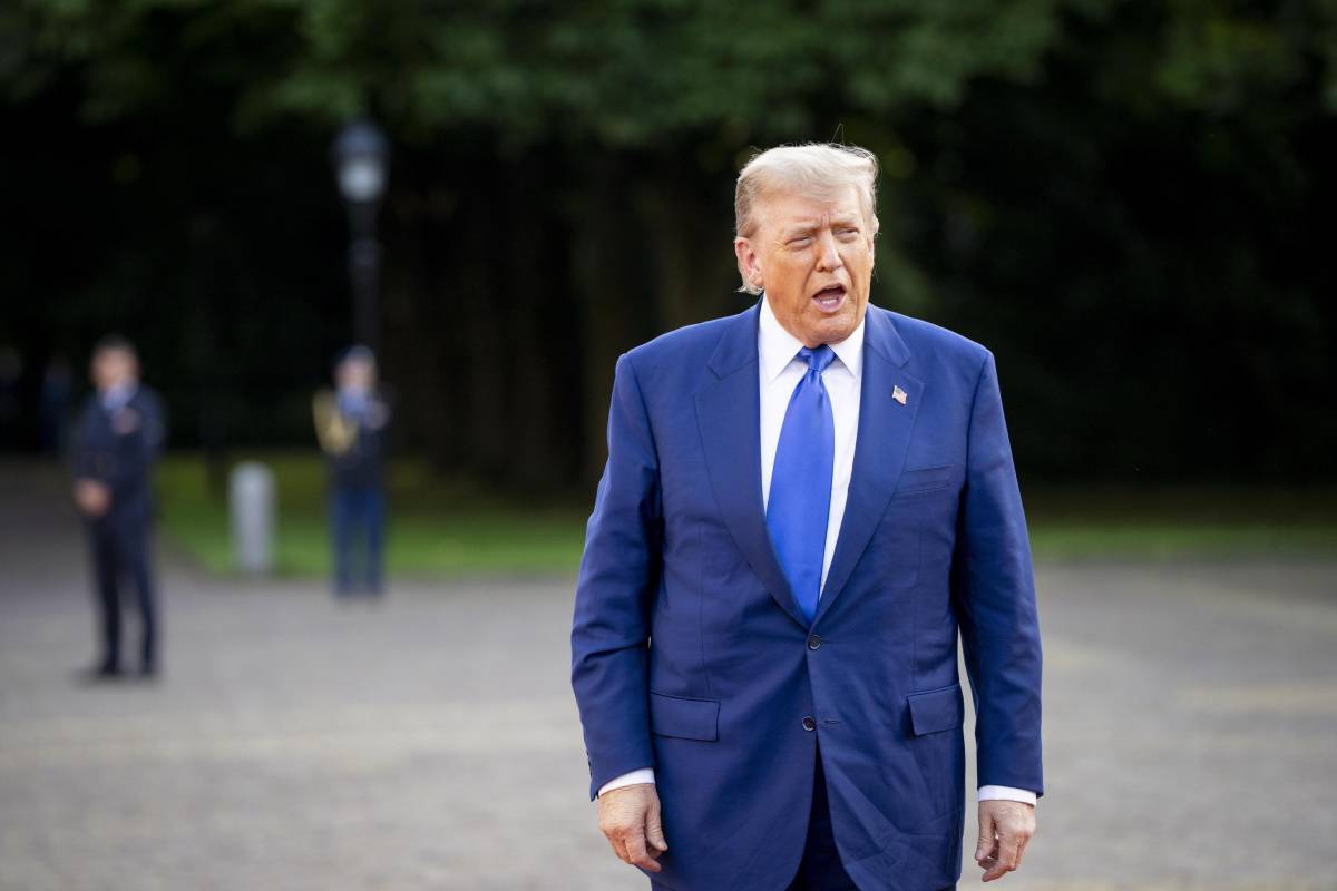 Furia e orgoglio di Donald. Prima striglia Netanyahu poi ferma pure Teheran. "Nessun cambio di regime"