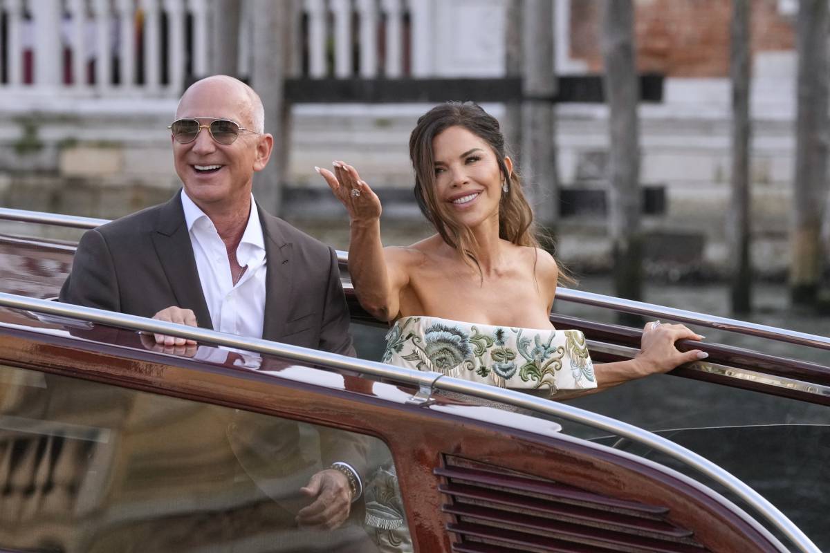 Le strategie di comunicazione dietro il matrimonio di Jeff Bezos e Lauren Sanchez