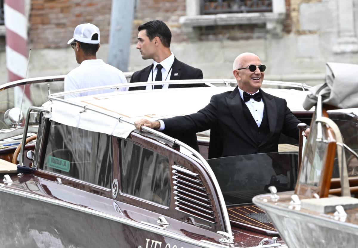 Spaghetti, pizza e dolce al bicchiere: il menu delle nozze di Bezos