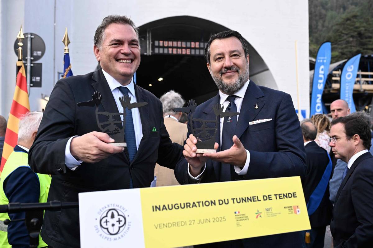 Riaperto il tunnel del Tenda. Salvini: "Ottimo risultato, torniamo a collegare Italia e Francia"
