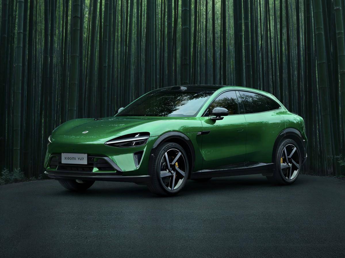 Xiaomi si lascia ispirare da Ferrari e fa il pieno di vendite con il suo Suv