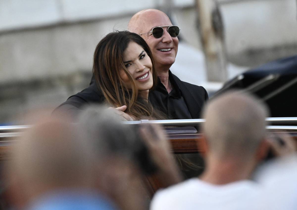 I Bezos salutano Venezia: "Abbiamo condiviso un sogno"