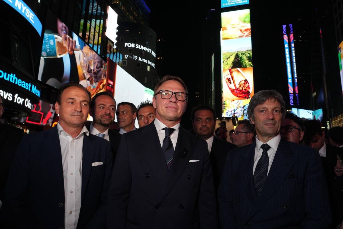 L'Italia conquista Times Square con un messaggio di unità ed eccellenza nel segno del "Made in Italy"